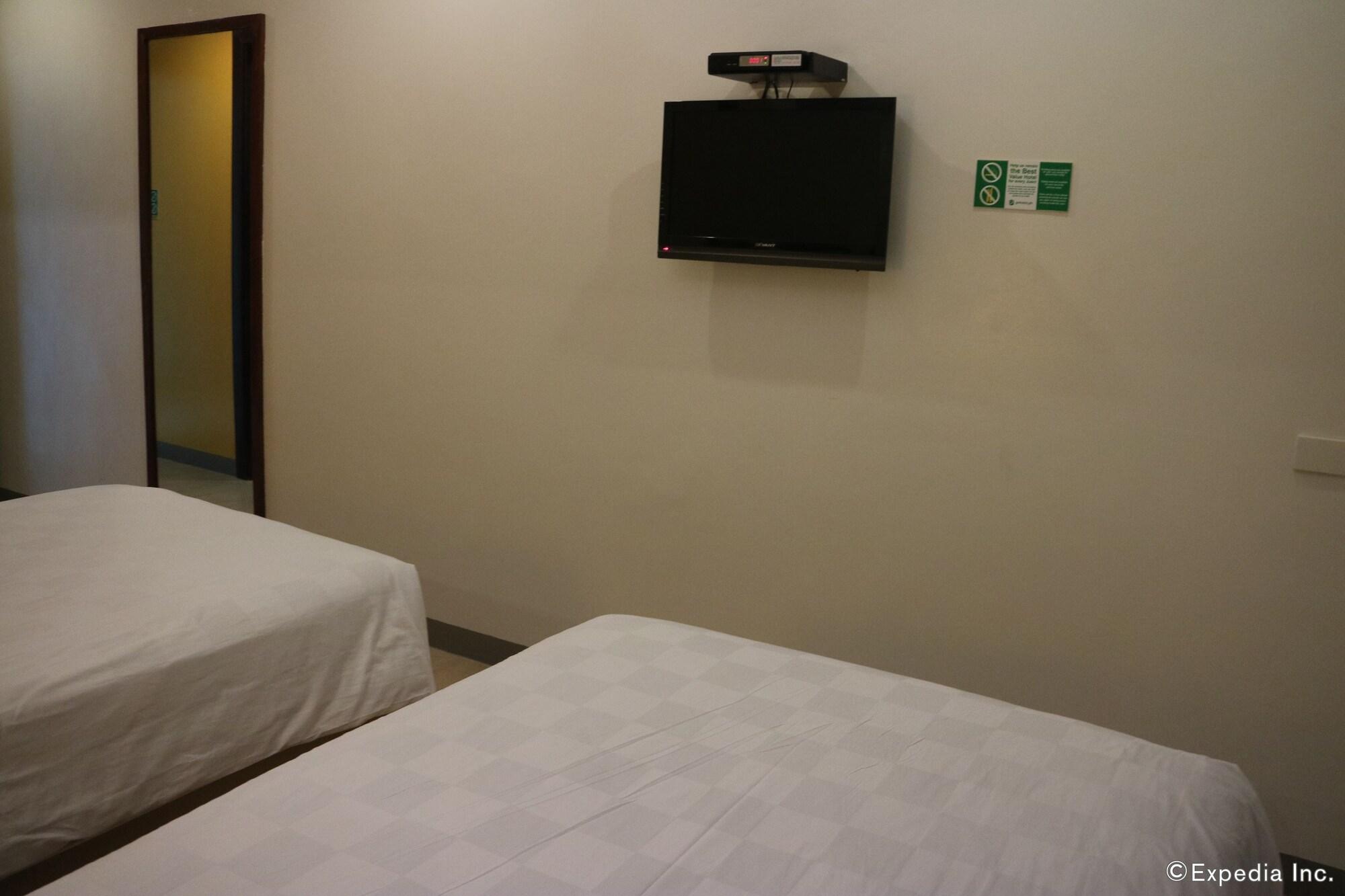 Go Hotels Bacolod Buitenkant foto