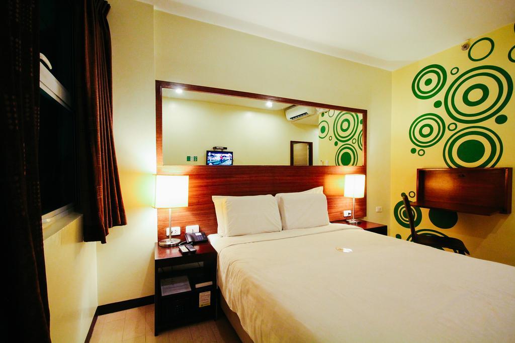 Go Hotels Bacolod Kamer foto
