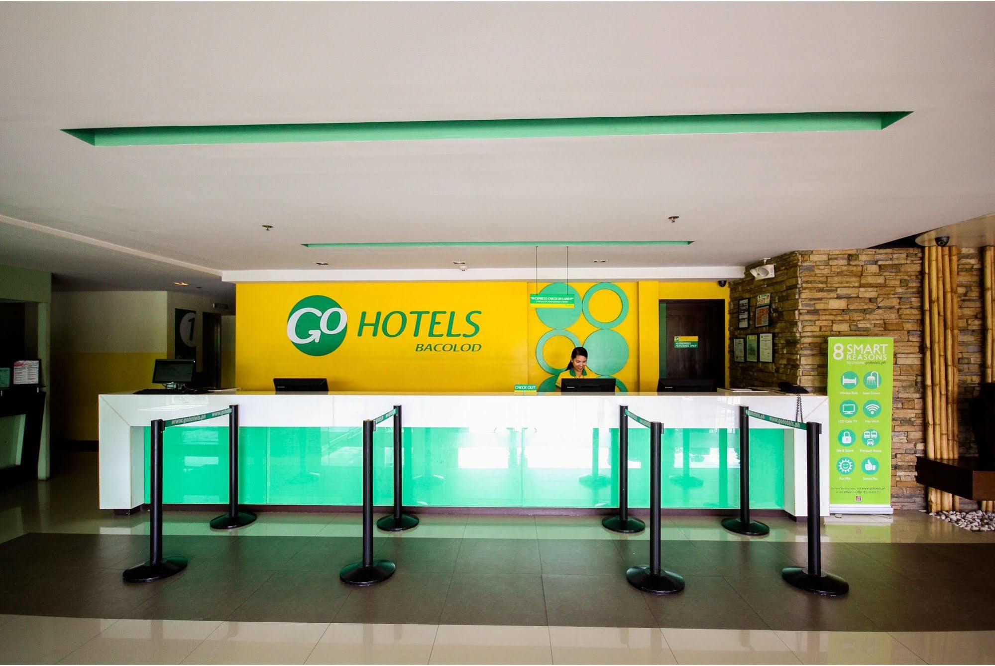 Go Hotels Bacolod Buitenkant foto